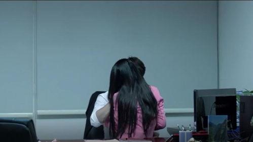 国产秘书办公室在线观看,揭秘职场风云，在线观看体验职场百态