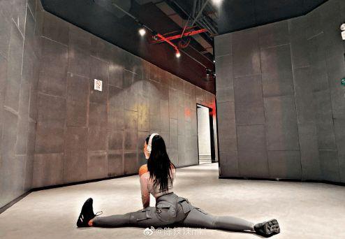 国产蜂腰在线观看,在线观看，领略东方美韵